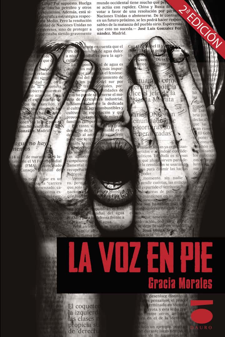 La voz en pie