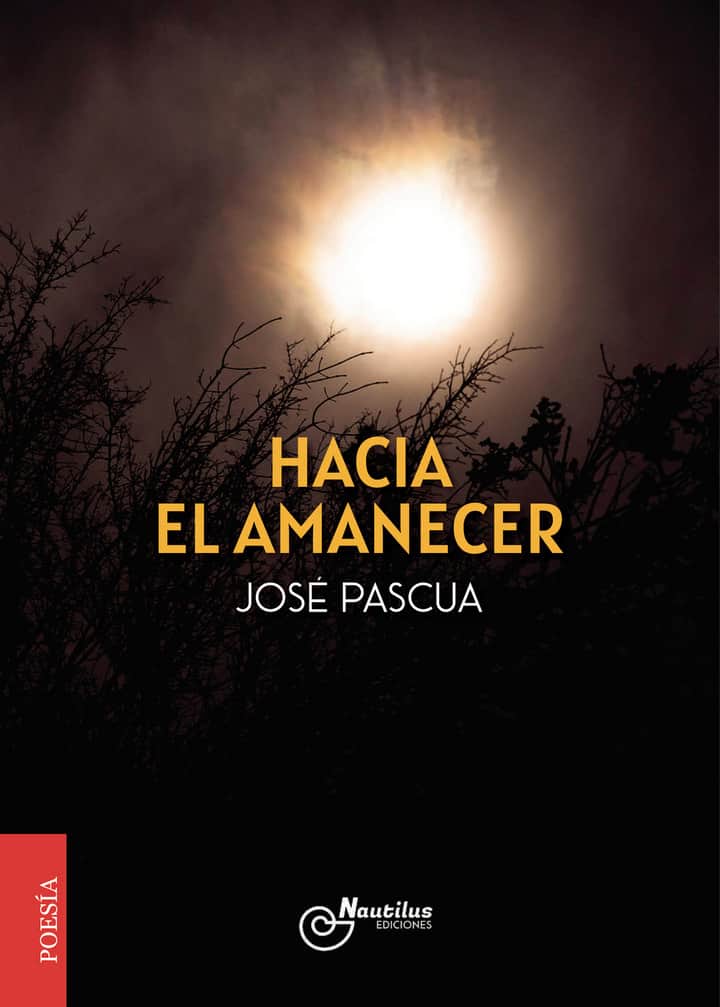 HACIA EL AMANECER