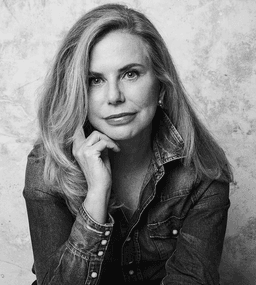 Marta Lowndes