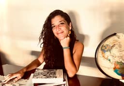 Loreto Regina Acosta García