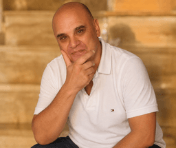 ANDREU R. CASAS