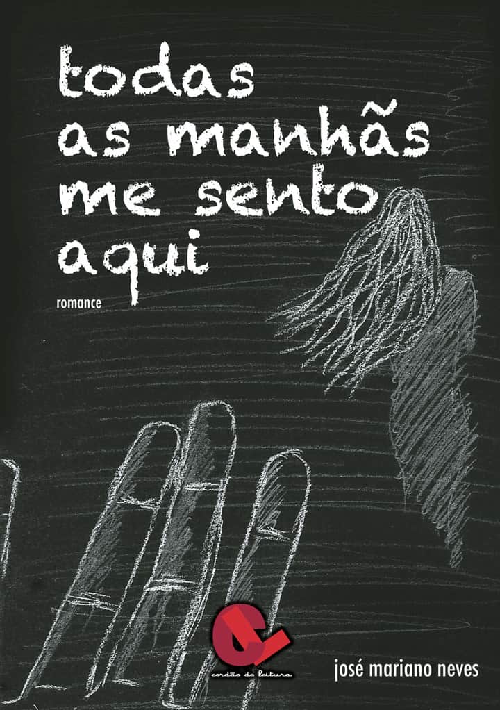 todas as manhãs me sento aqui