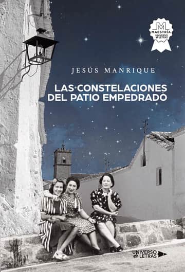 Las constelaciones del patio empedrado