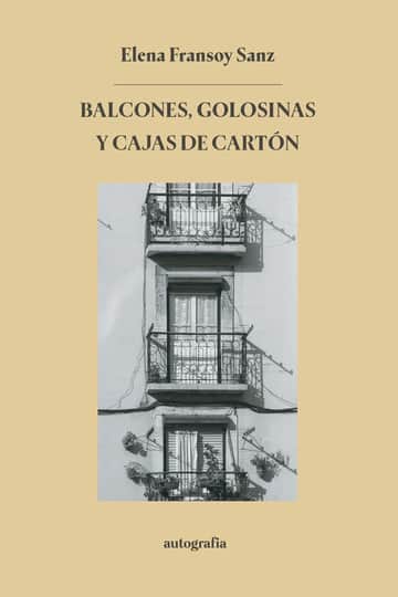 Balcones, golosinas y cajas de cartón