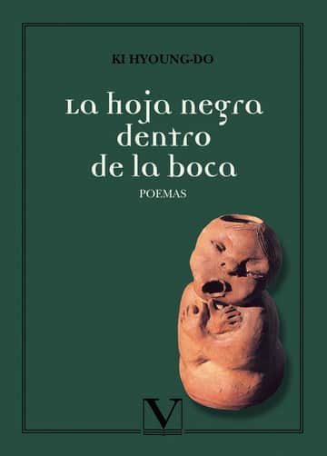 La hoja negra dentro de la boca