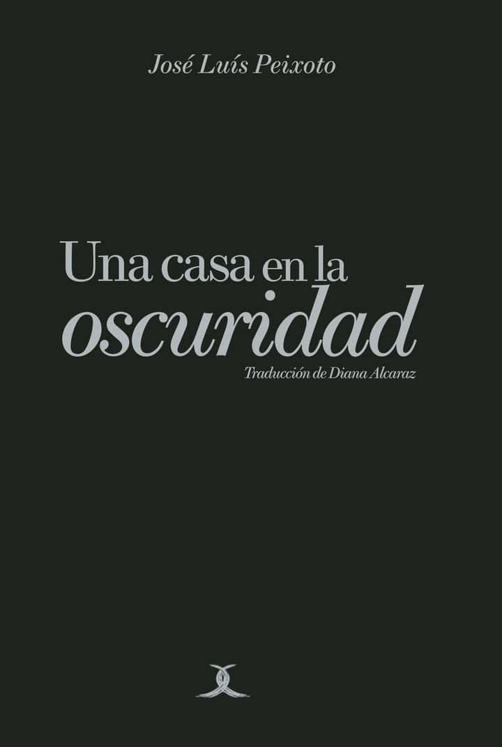 Una casa en la oscuridad